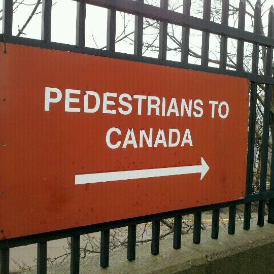 U.S. Customs and Border Protection Downtown Niagara Falls Rainbow