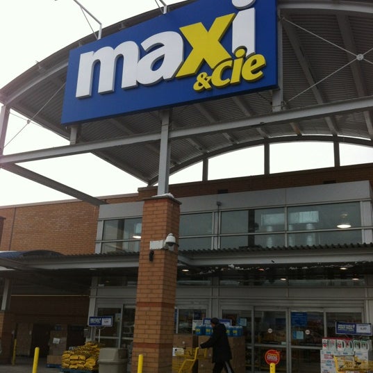 Maxi & Cie - Grocery Store in St-Laurent