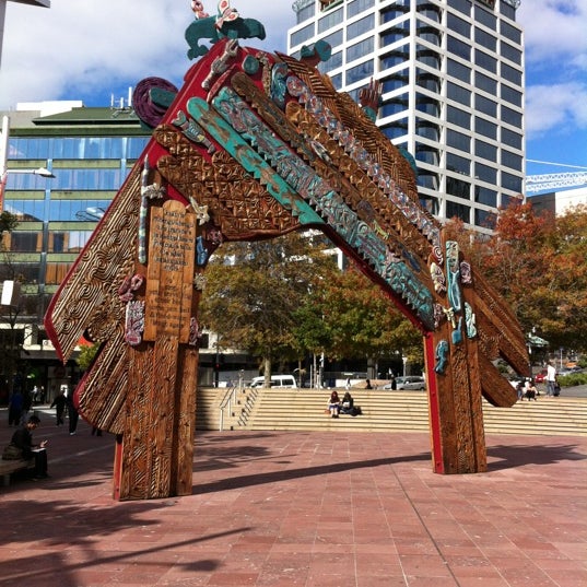 Where's Good? Holiday and vacation recommendations for Auckland, New Zealand. What's good to see, when's good to go and how's best to get there.