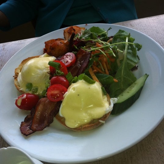 Aphrodite's Organic Café & Pie Shop Kitsilano 55 tips from 897 visitors