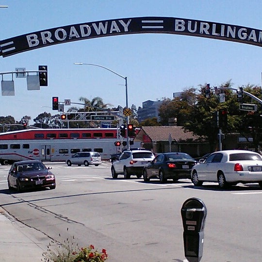 Broadway Arch Burlingame, CA