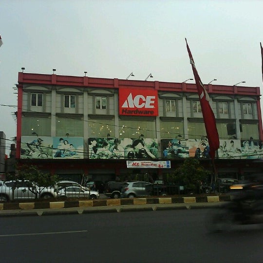  ACE  Hardware  Toko  Perangkat Keras di  Jakarta Timur