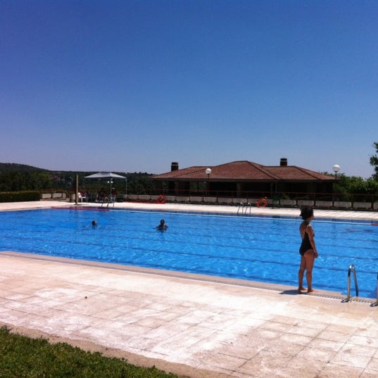 Piscina Municipal de Los Molinos Los Molinos, Madrid