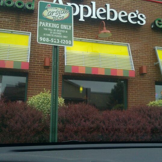 Applebee's Neighborhood Grill & Bar Linden, NJ