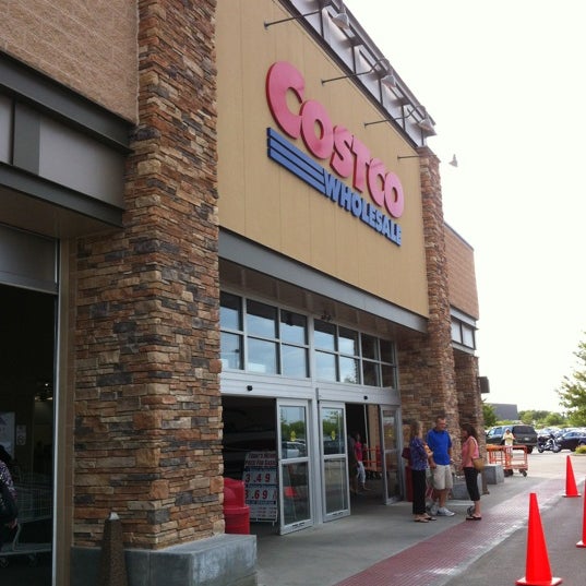 Costco Wholesale Department Store in Business Park