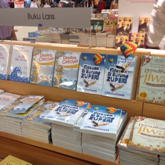 Gramedia - Toko Buku di Jakarta Utara
