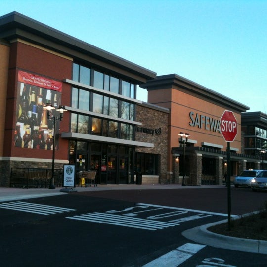 Safeway Grocery Store