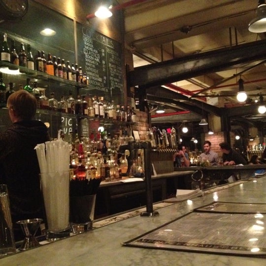 Spritzenhaus 33 Beer Garden in Greenpoint