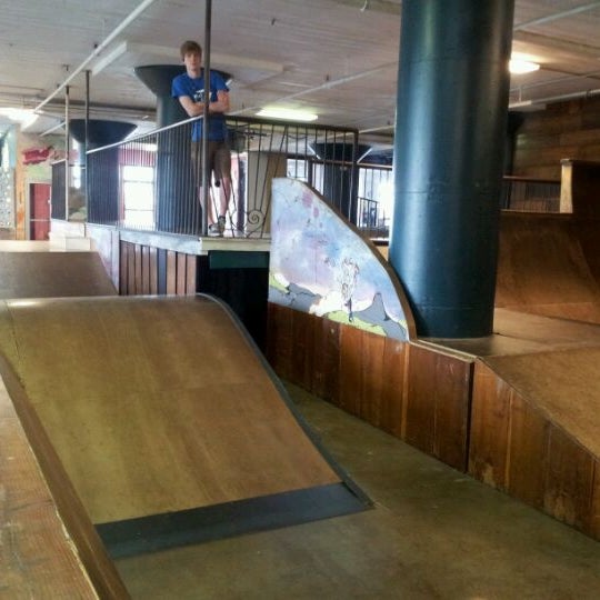 City Museum Skate Park History Museum in Saint Louis