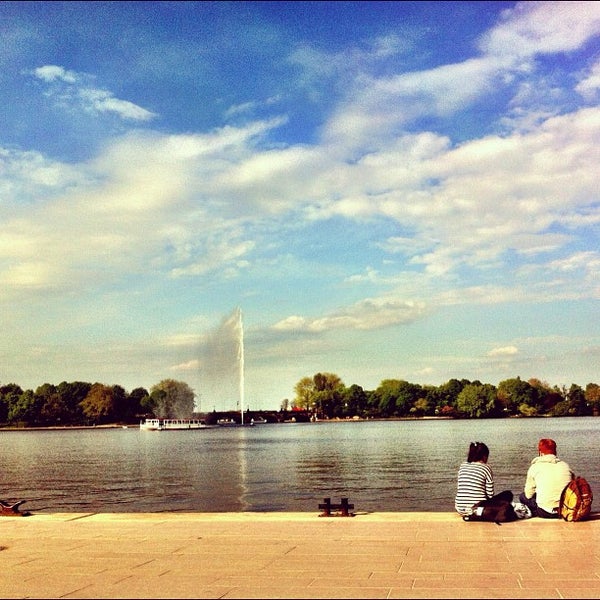 Where's Good? Holiday and vacation recommendations for Hamburgo, Alemania. What's good to see, when's good to go and how's best to get there.