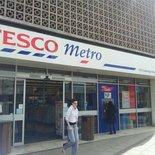 Tesco Grocery Store in Cardiff