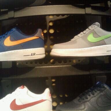 Foot Locker 1 Tip From 73 Visitors