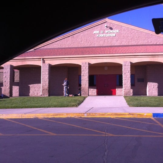 Pinon Mesa Middle School - College Classroom