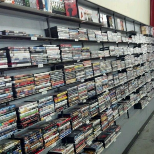 Lovell's Records & Tapes Uptown Whittier 11 tips