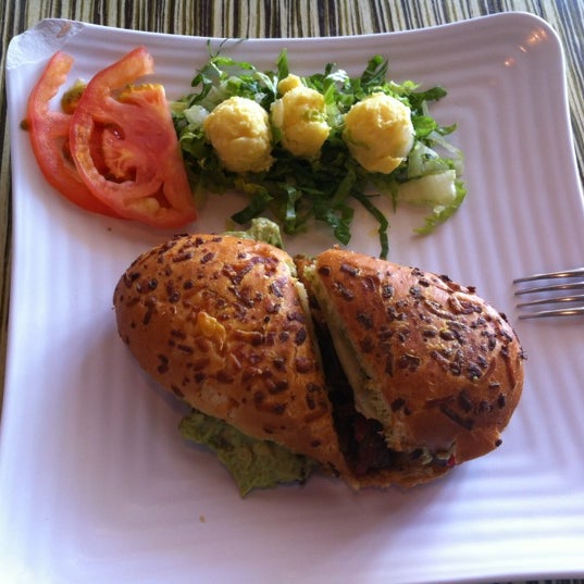 Super Salads Plaza Cumbres