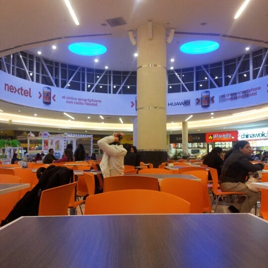 Open Plaza Angamos - Surquillo, Lima