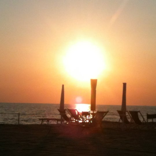 Photos at Bagno Rossella - Viareggio, Toscana Photos at Bagno Rossella - Viareggio, Toscana