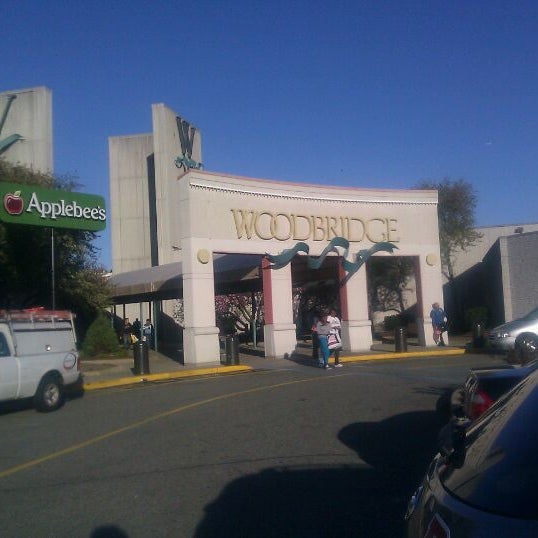 Woodbridge Center Mall Woodbridge, NJ