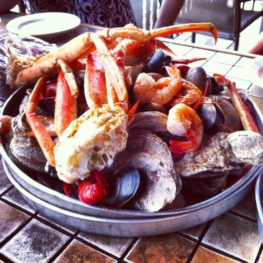 Fiddler's Crab House Seafood Restaurant in Savannah