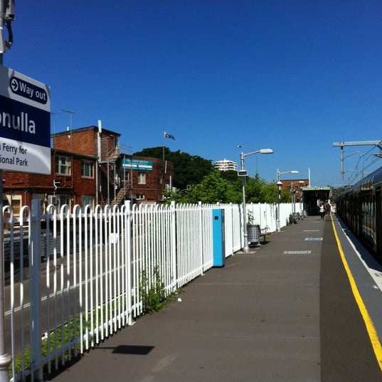 Cronulla Station Train Station in Sutherland