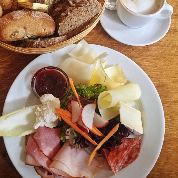 breakfast photo