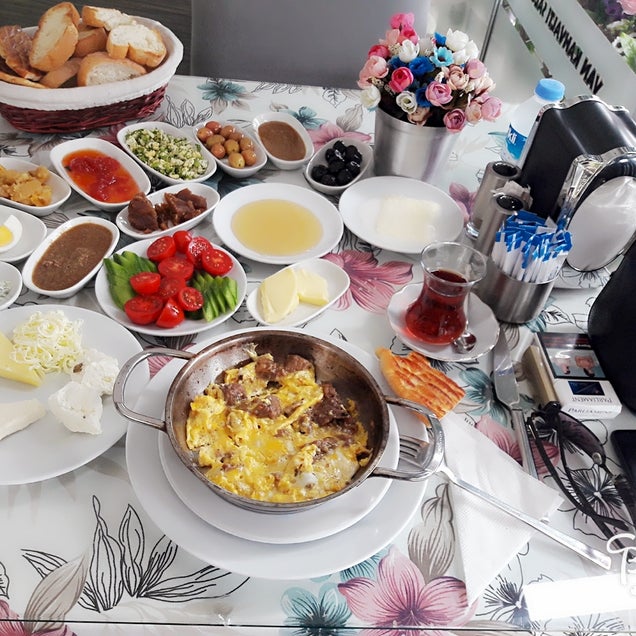 kahvaltı fotoğrafı