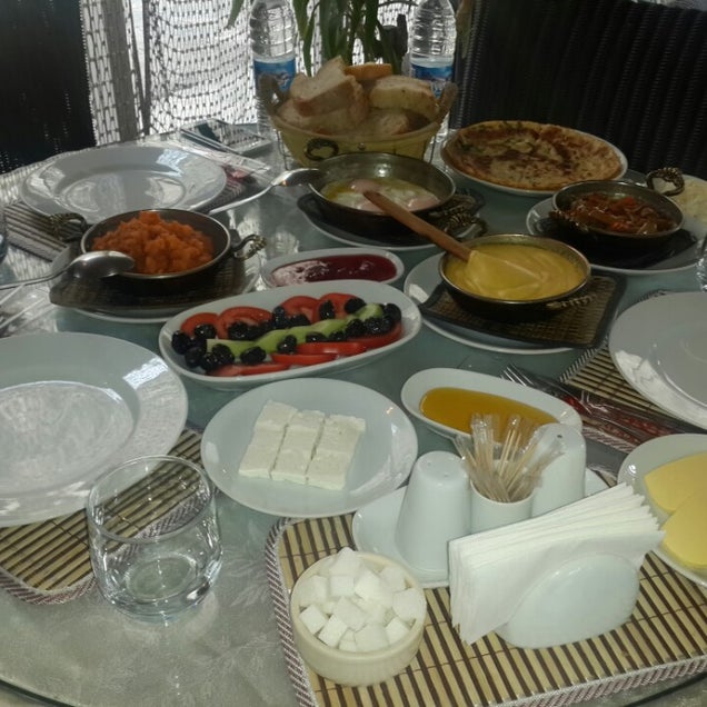 kahvaltı fotoğrafı