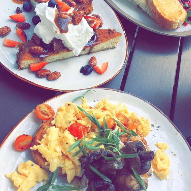 breakfast photo