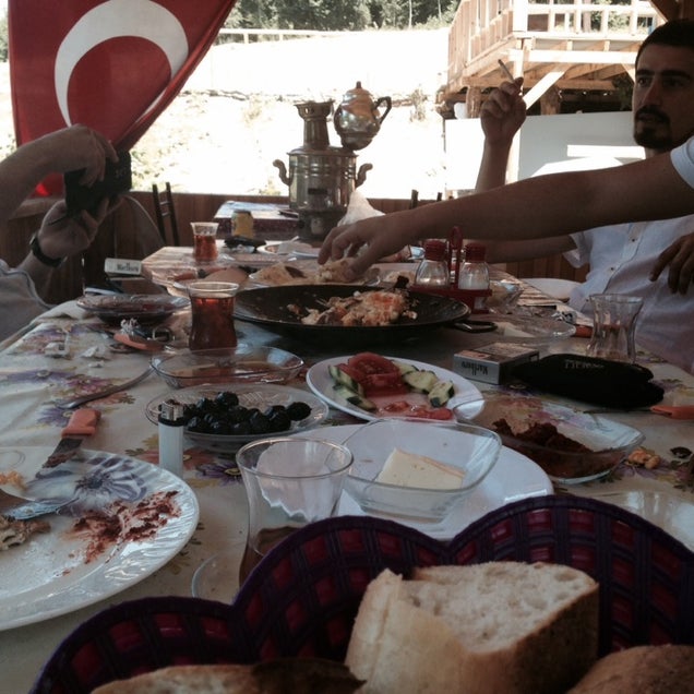 kahvaltı fotoğrafı