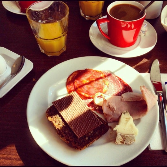 breakfast photo