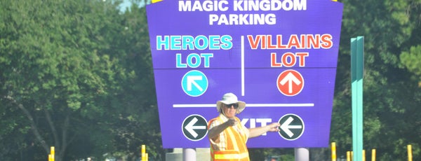 disney magic kingdom cast parking