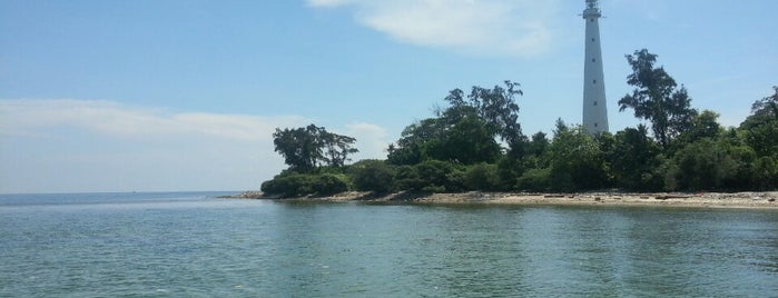 Pulau Damar Besar - Kepulauan Seribu is one of Lighthouse Bucket List.