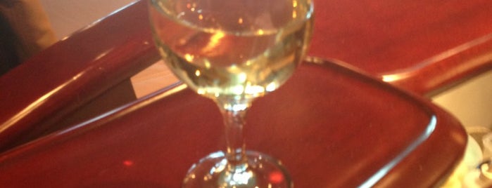 Best Nail Salon Castle Spa Ping And Services Happy Hour