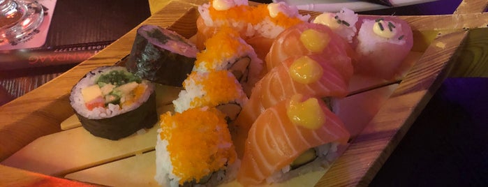 Sushi Vandaag is one of Lieux qui ont plu à J..
