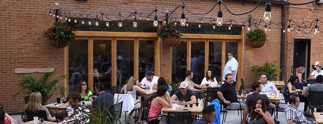 16 Best Outdoor Bars In Chicago