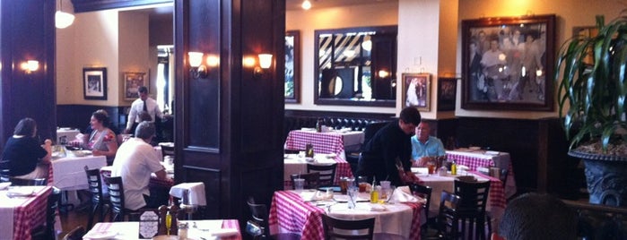 The 15 Best Italian Restaurants In Charlotte Maggiano S Little Italy Is One Of The 15 Best Italian Restaurants In Charlotte