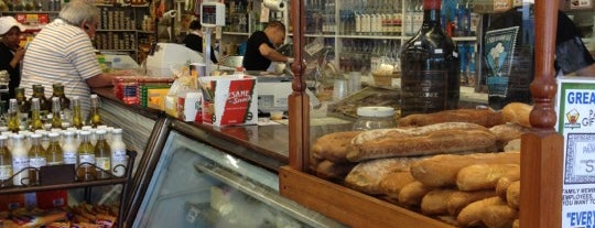 The 13 Best Greek Restaurants In Los Angeles Papa Cristo S Catering Greek Taverna Is One Of The 13 Best Restaurants In Los