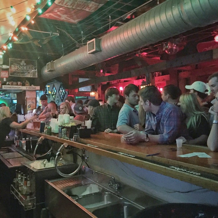 Innisfree Irish Pub reviews, photos Southside Birmingham