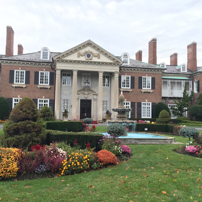 Photo of Glen Cove Mansion Hotel & Conference Center
