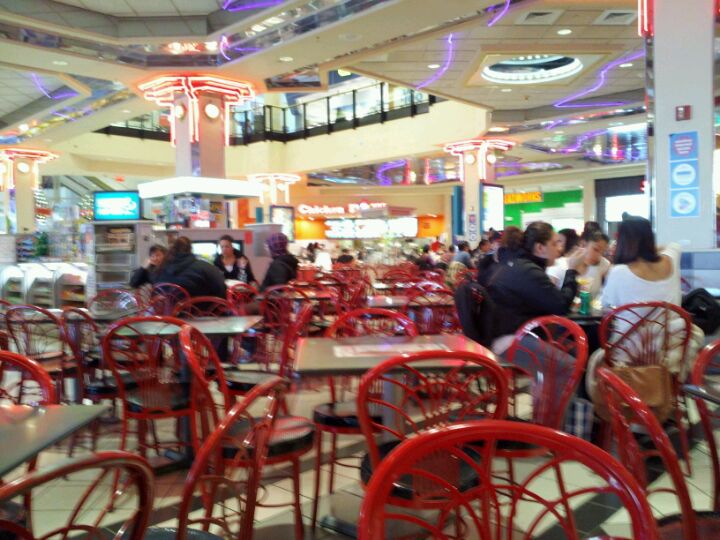 Restaurants In Cambridgeside Galleria Best Cambridgeside Galleria Mall Food Court At 100 Pl