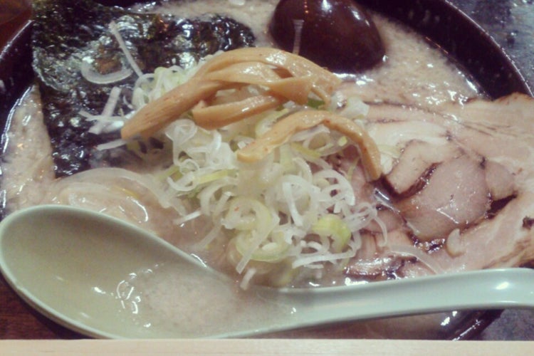 屋台ラーメン とんこつ貴生 松戸本店 千葉県 こころから