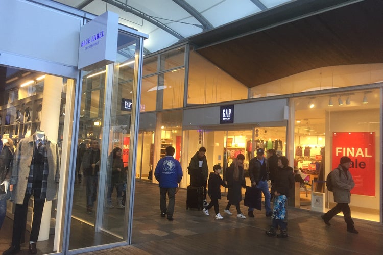 Gap Outlet 軽井沢 プリンスショッピングプラザ店 長野県 こころから