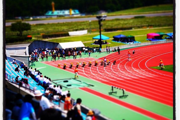 松本平広域公園陸上競技場 長野県 こころから