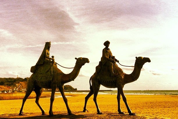 月の沙漠記念像（千葉県）｜こころから