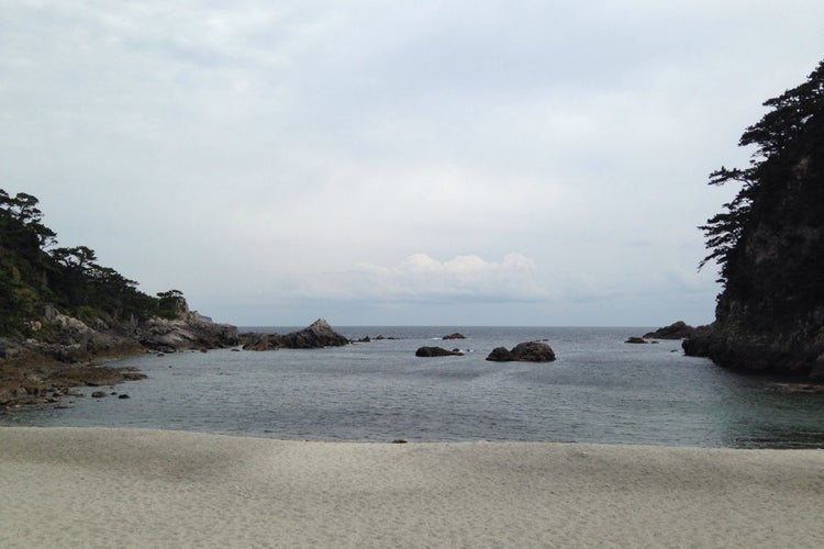 石白川海水浴場 いしじろがわかいすいよくじょう 東京都 こころから