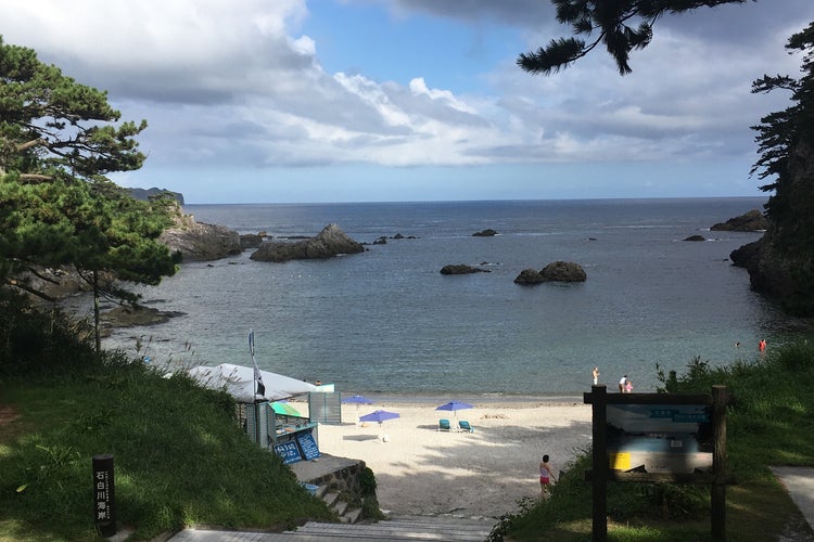 石白川海水浴場 いしじろがわかいすいよくじょう 東京都 こころから