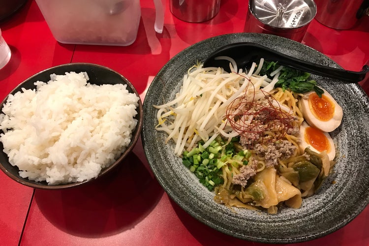 横浜家系ラーメン 大和家 国立大和家 東京都 こころから