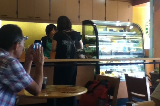 Starbucks Coffee 清瀬駅前店 東京都 こころから