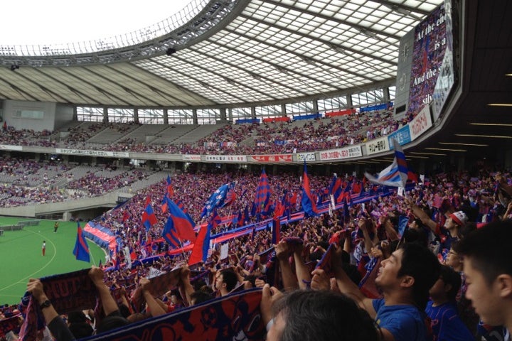 味の素スタジアム ホーム側ゴール裏 東京都 こころから