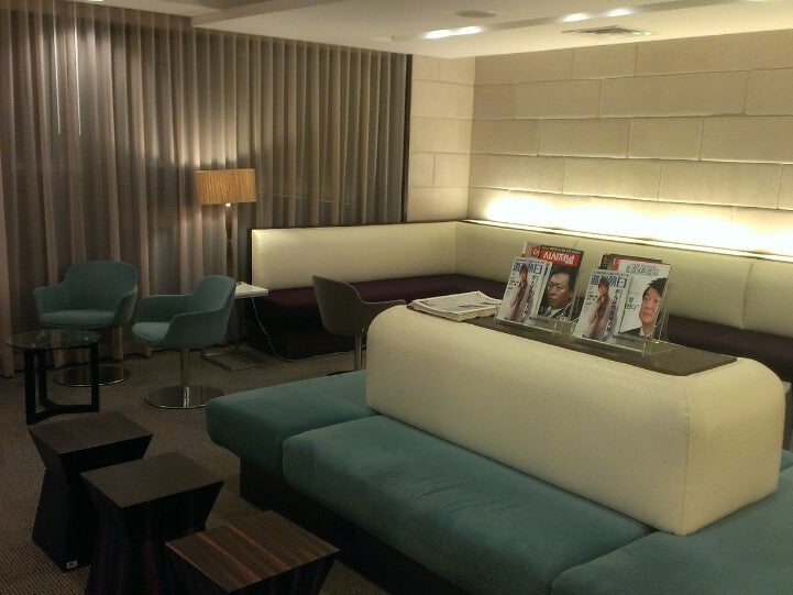 Korean Air KAL Loung